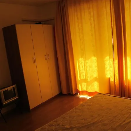 Apartment Solnechniy Bereg